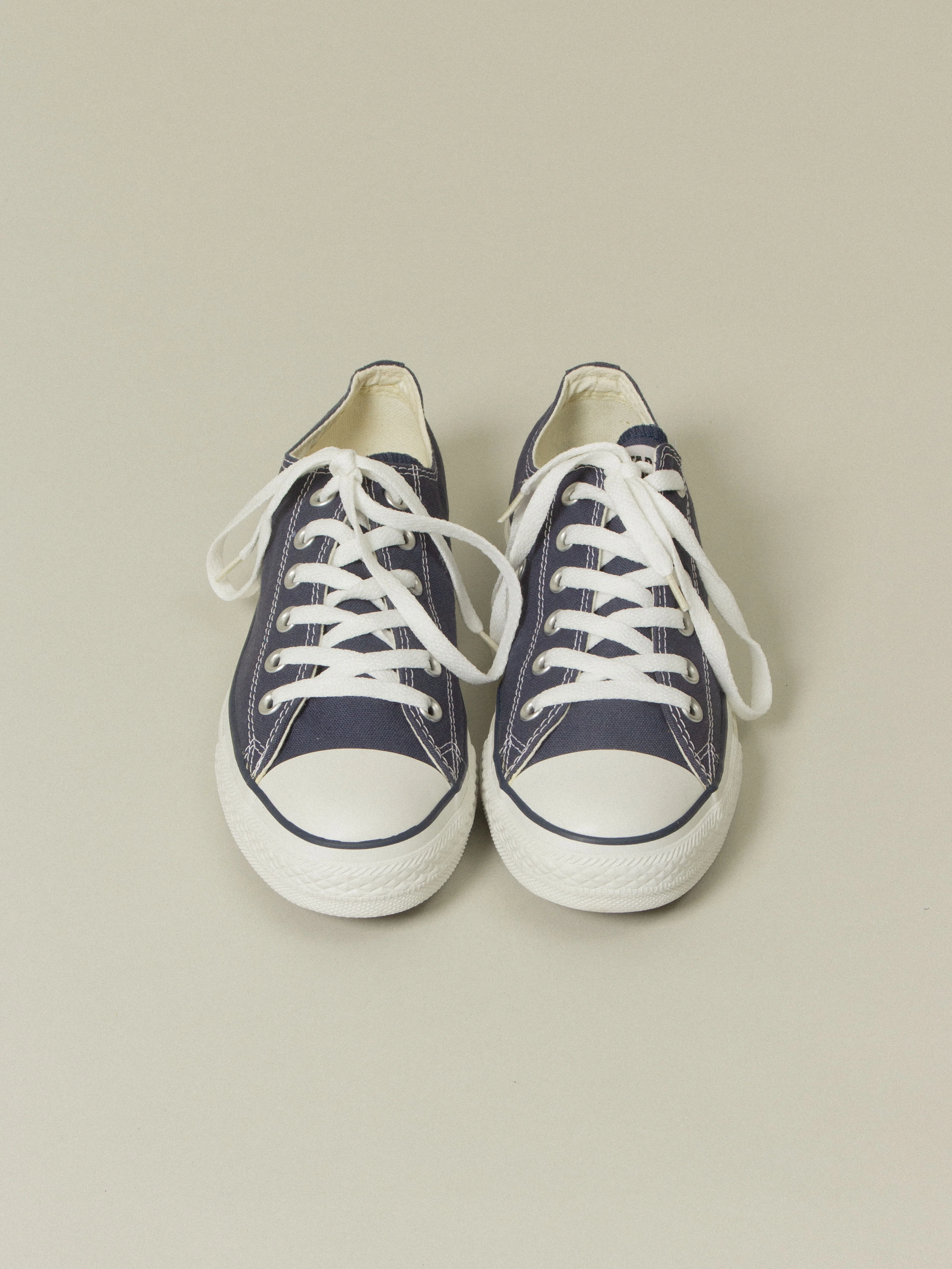 NOS Early 2000s Converse All Star Low-Top - Navy - Image 2
