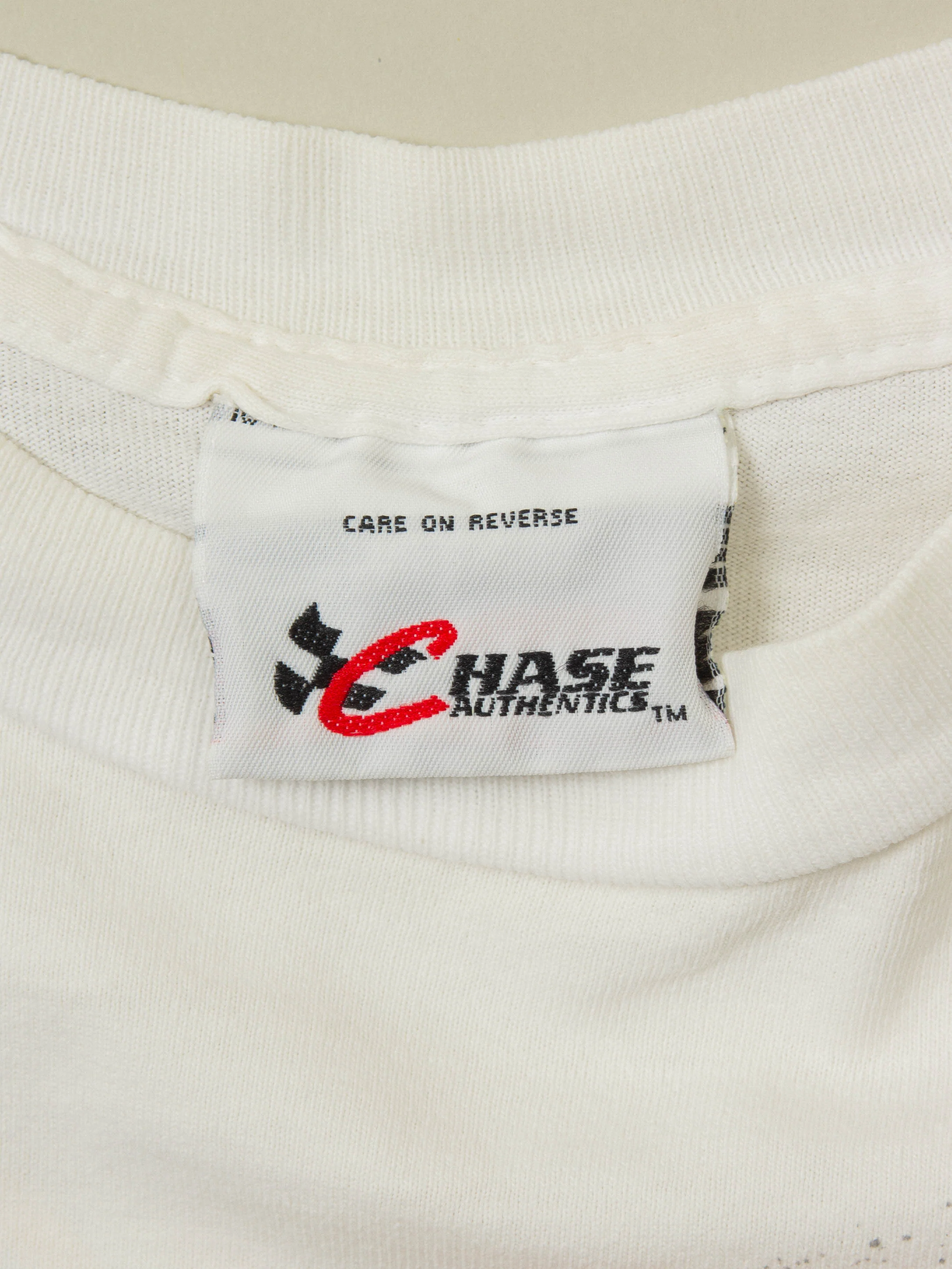 Vtg 1990s Chase Authentics 'Dale Jarrett' Racing Tee (XL) - Image 2