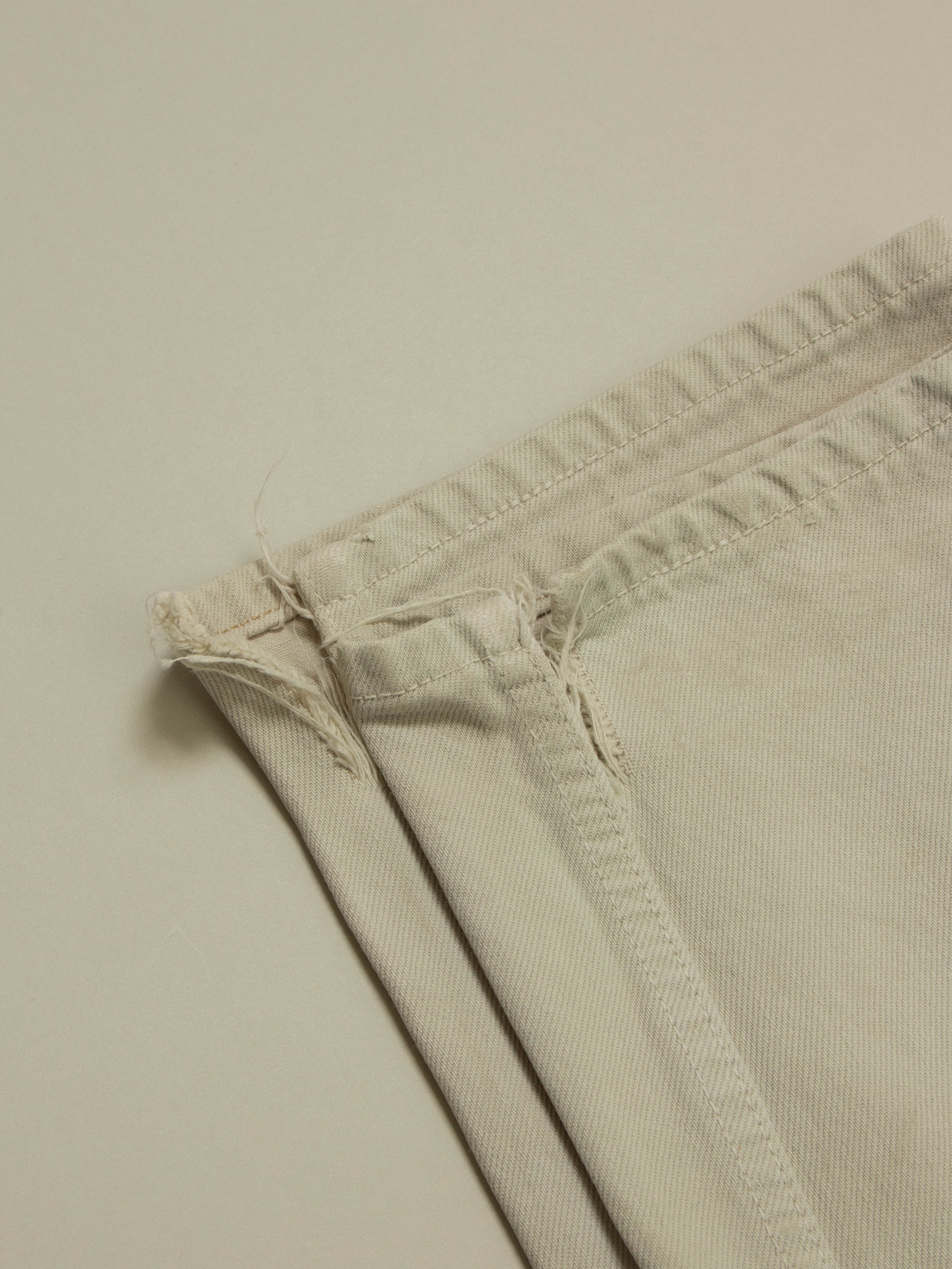 Vtg 1990s Levi's 501 Jeans - Made in USA (30x34) - Image 6