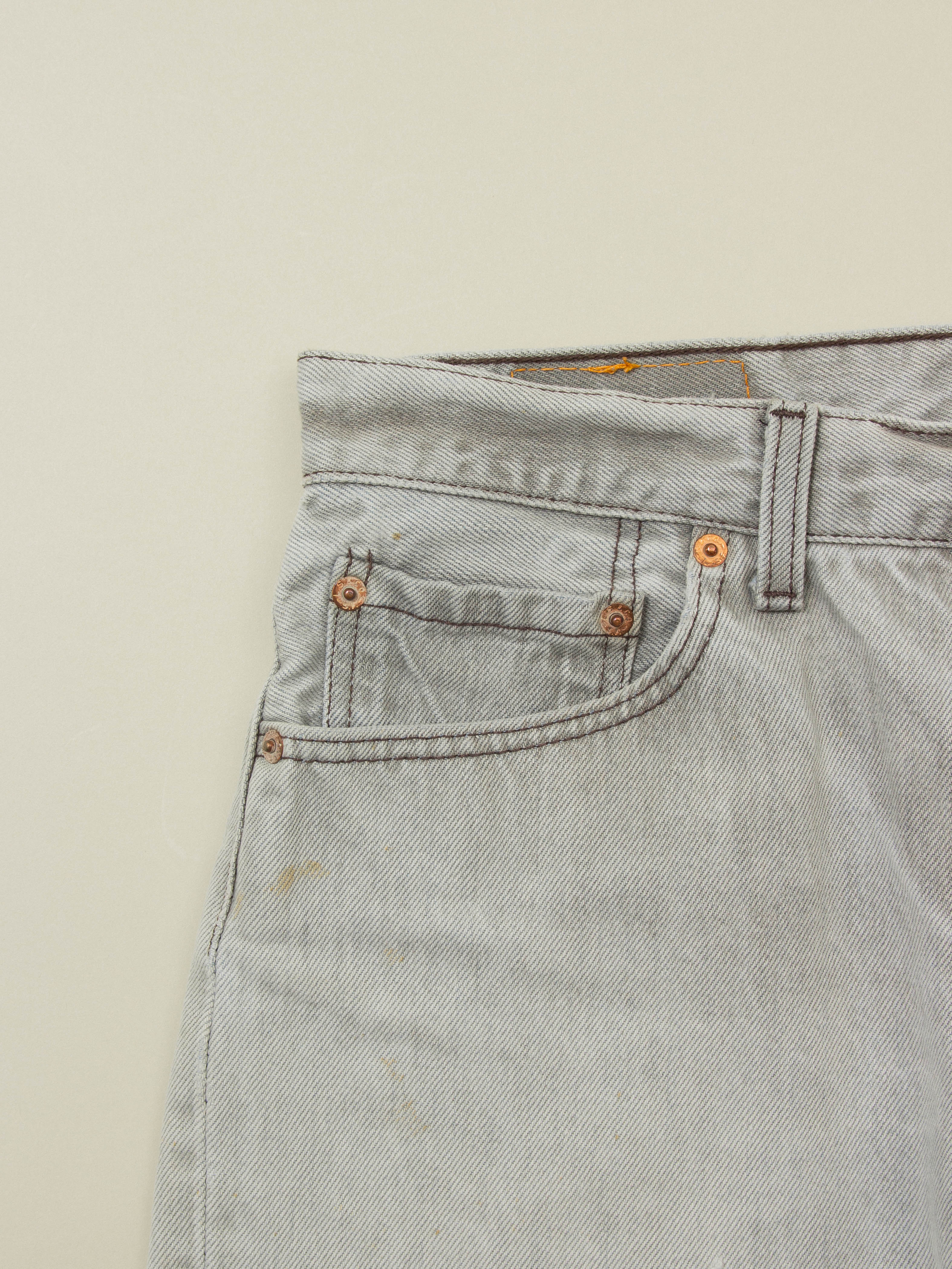 Vtg 1990s Levi's Denim Shorts - Made in USA  (32") - Image 5