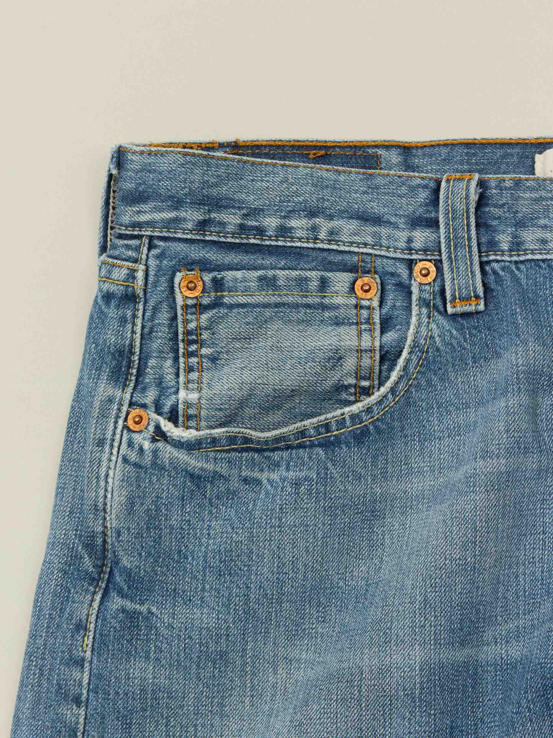 Vtg Levi's 501 Jeans (32x34) - Image 4